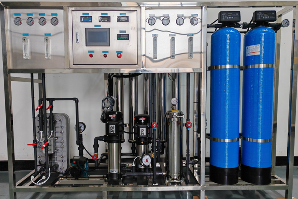 使用工业反渗透设备的注意事项：核心注意事项与维护要点