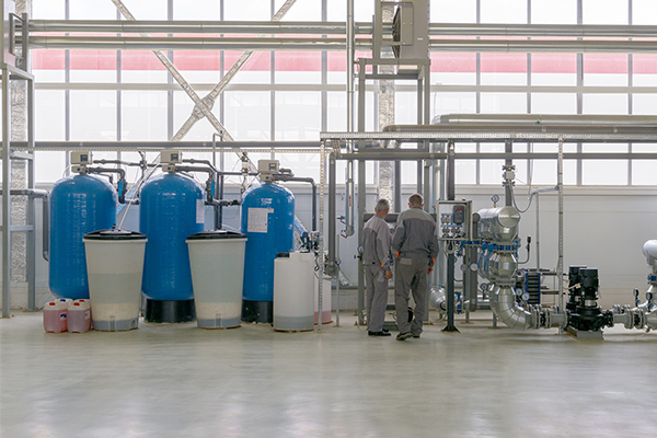 塑料制品企业如何科学选择水处理设备